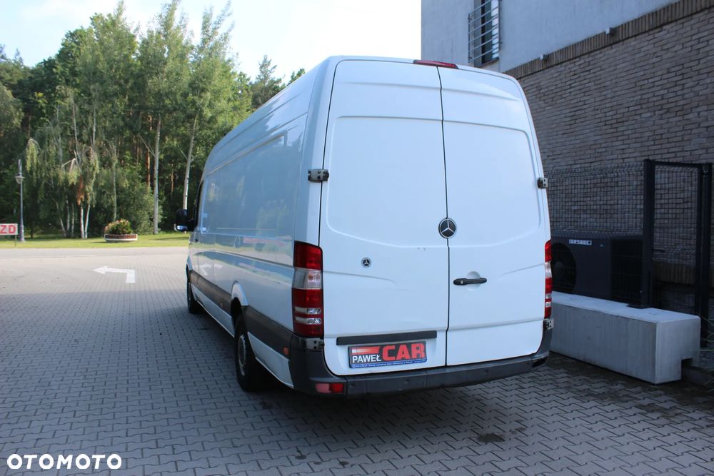 Mercedes-Benz Sprinter - 7