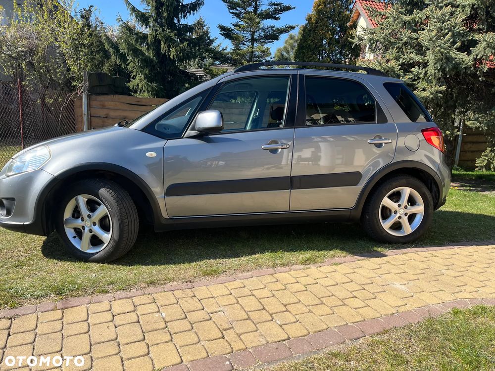 Suzuki SX4 1.6 VVT 4x2 Comfort - 11