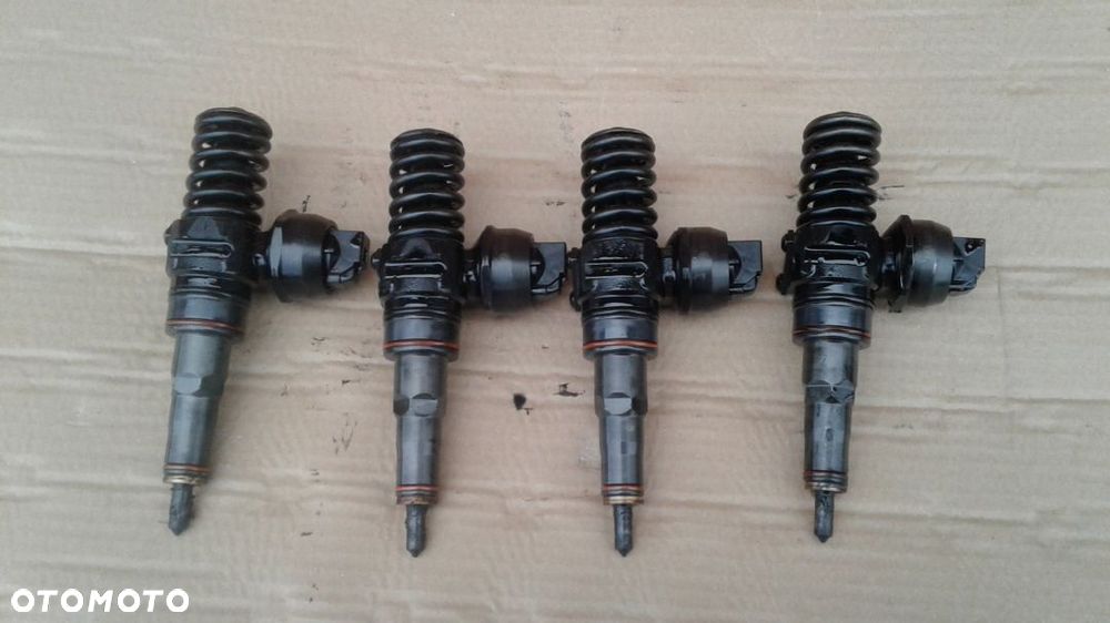 Pompowtryski vw seat 1.9 tdi 105 koni 038130073T - 1