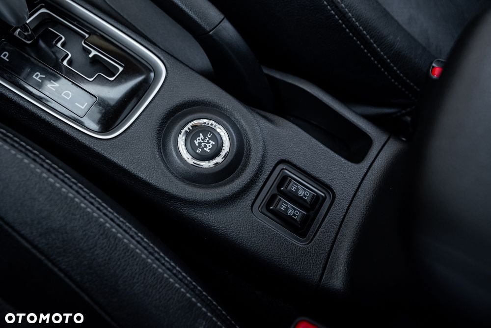 Mitsubishi Outlander 2.2 DI-D 4WD Automatik Invite - 39