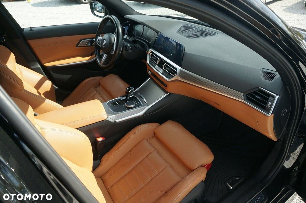 BMW Seria 3 - 27