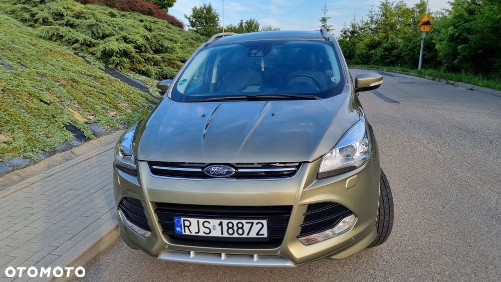 Ford Kuga - 2