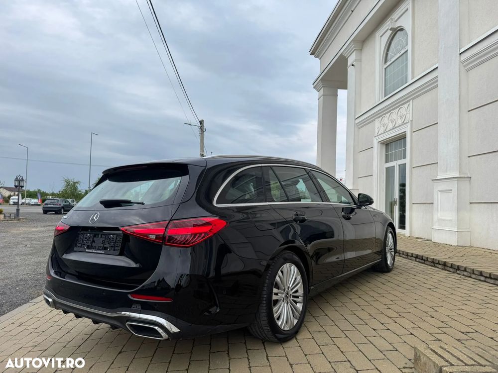 Mercedes-Benz C - 28