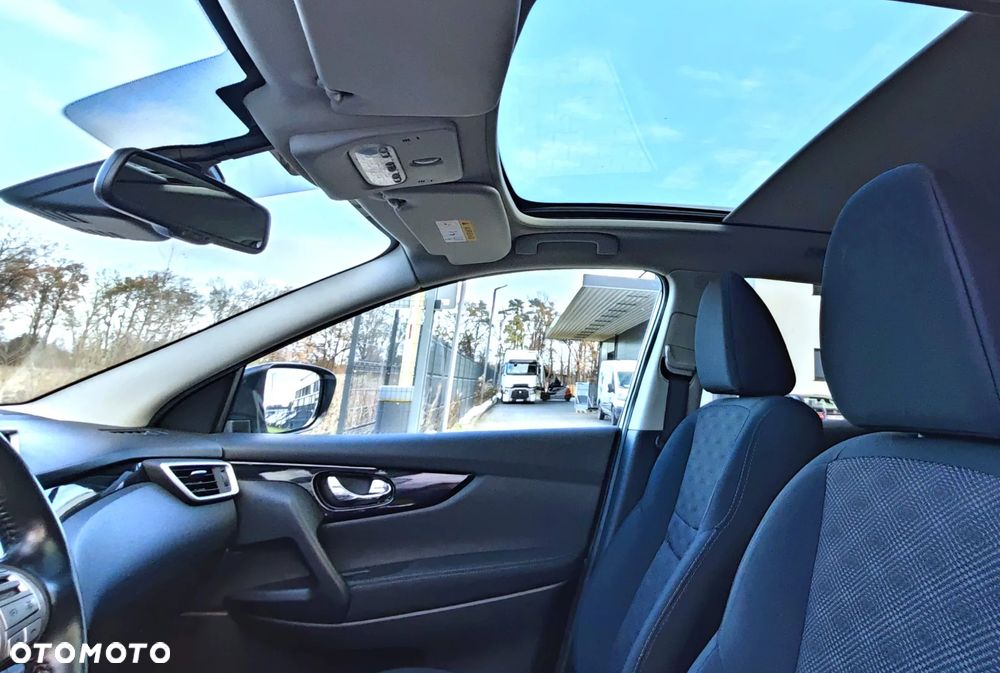 Nissan Qashqai 1.6 DIG-T N-Connecta - 20