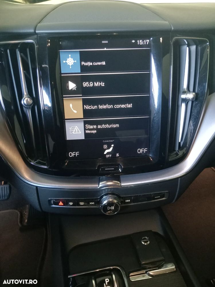 Volvo XC 60 D4 Momentum Pro - 26