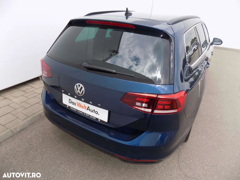 Volkswagen Passat 2.0 TDI SCR DSG Business - 5