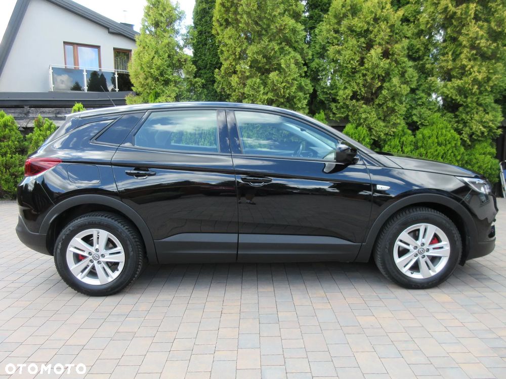 Opel Grandland X 1.2 Start/Stop Business INNOVATION - 4