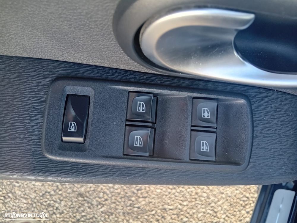 Dacia Lodgy 1.5 Blue dCi SL Go 7L - 8