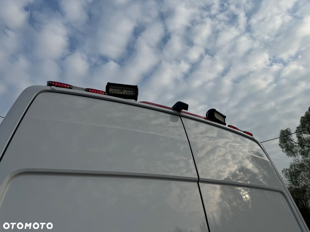 Volkswagen Crafter - 18