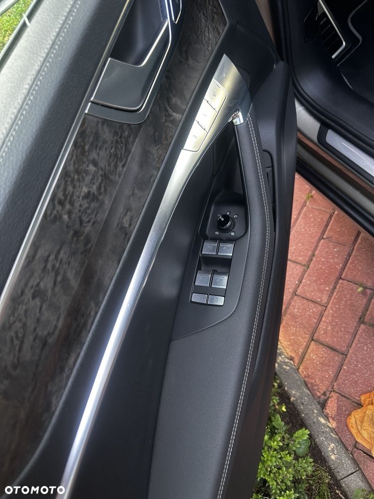 Audi A6 Allroad - 29