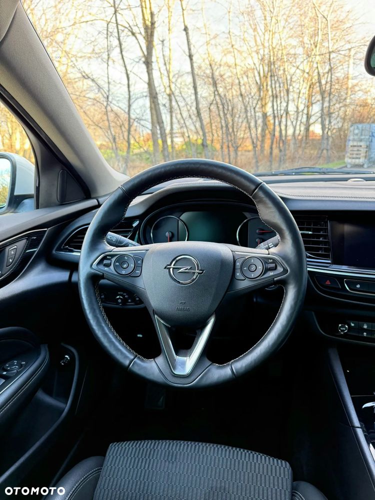 Opel Insignia 2.0 CDTI Cosmo S&S - 26