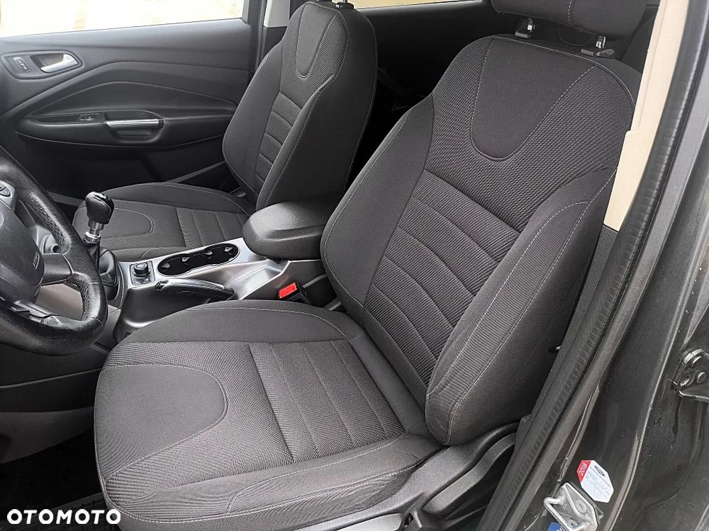 Ford Kuga 2.0 TDCi 2x4 SYNC - 7