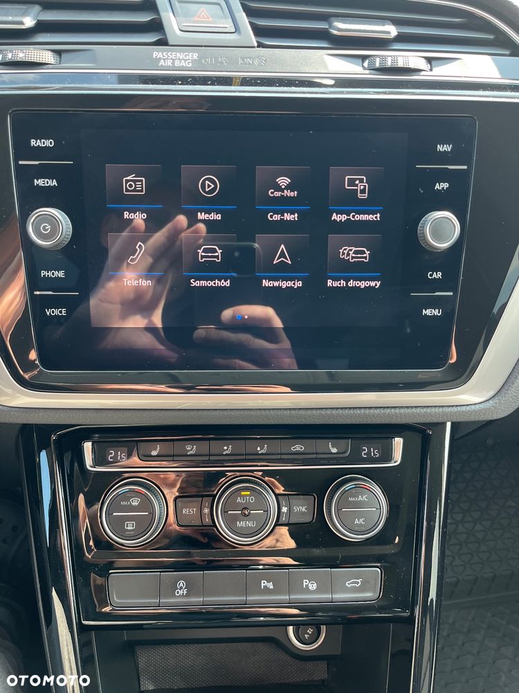 Volkswagen Touran 2.0 TDI SCR DSG Trendline - 28