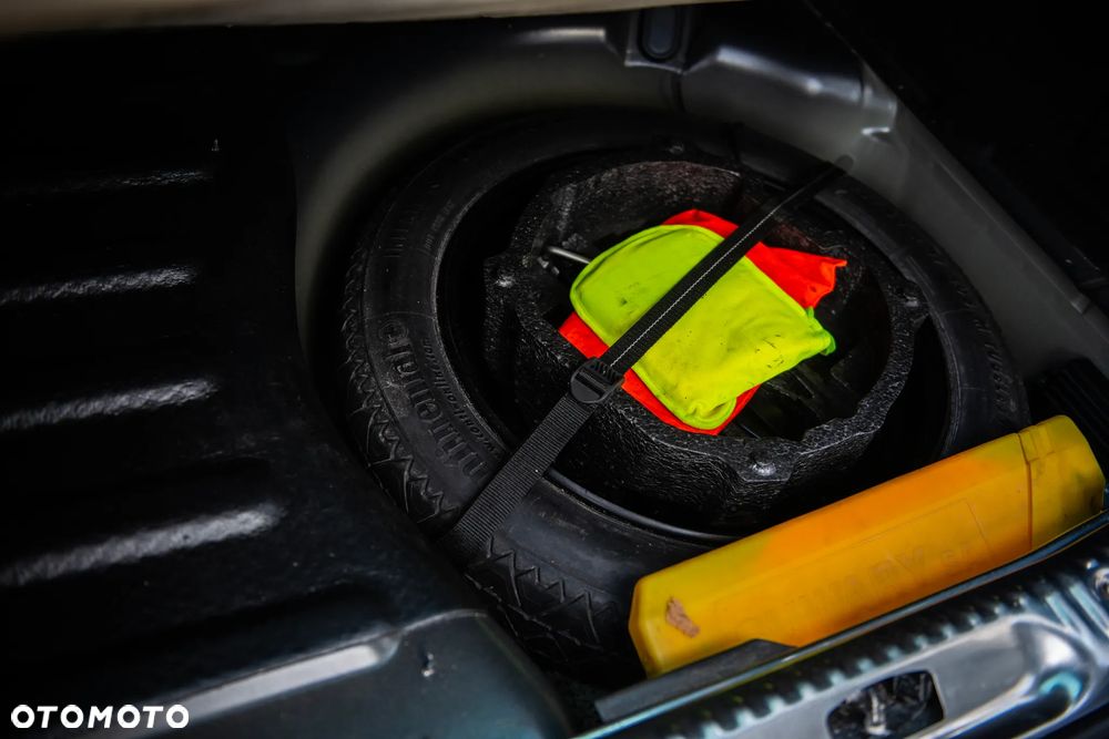 Peugeot 407 HDi 140 JBL - 10