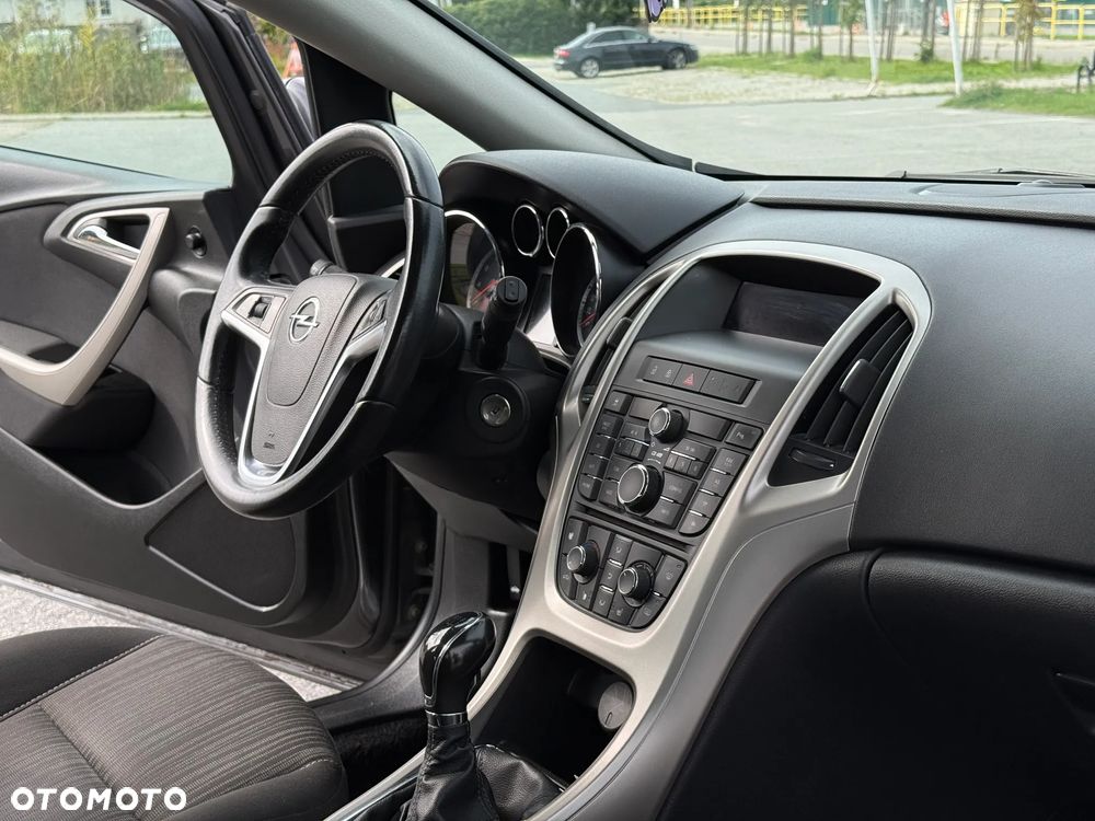 Opel Astra - 24