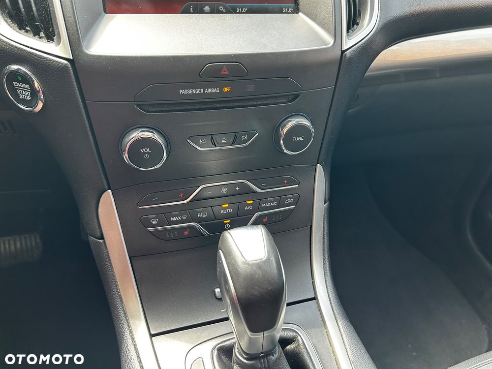Ford Edge - 22