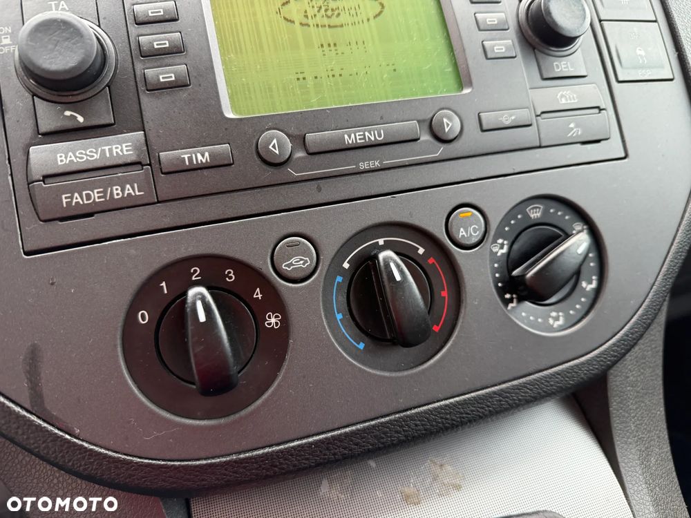 Ford Focus C-Max 1.6 Fun X - 12