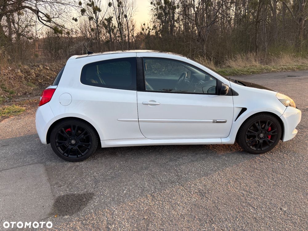Renault Clio 2.0 16V 200 Sport - 6