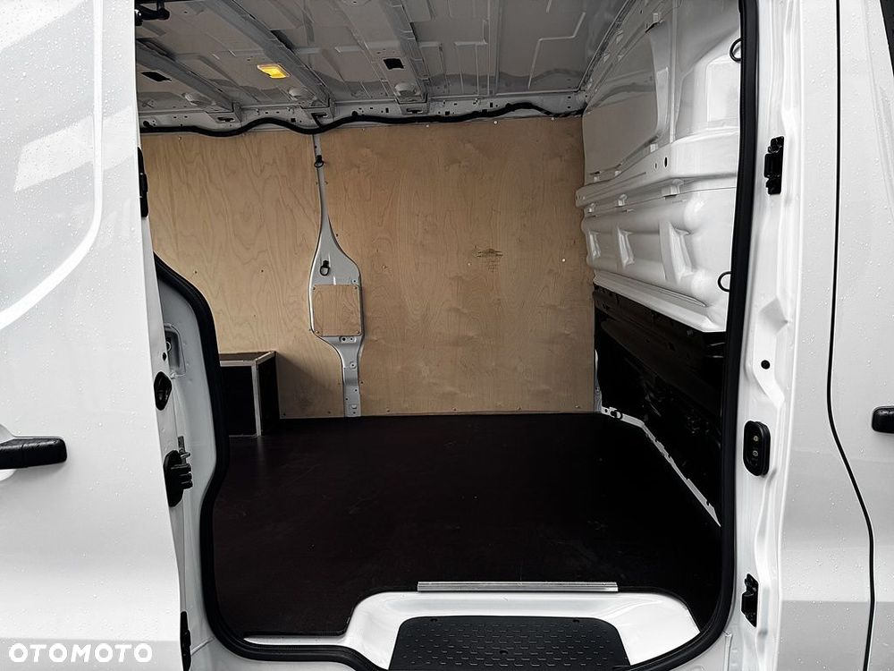 Renault trafic - 22