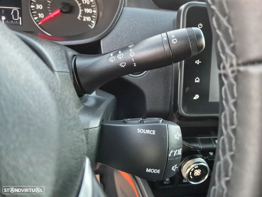 Dacia Duster 1.0 TCe SL Extreme - 26