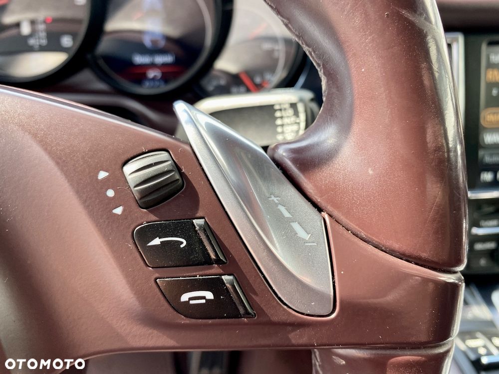 Porsche Panamera Diesel - 31