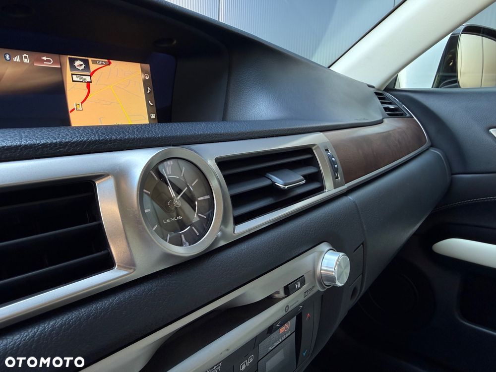 Lexus GS 450h Prestige - 14