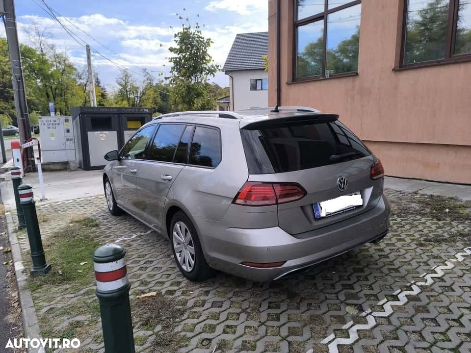Volkswagen Golf - 3
