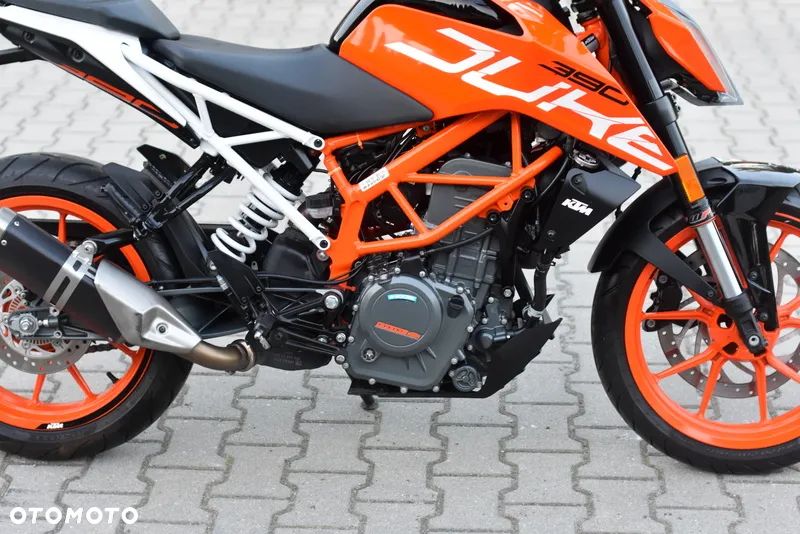 KTM Duke - 9