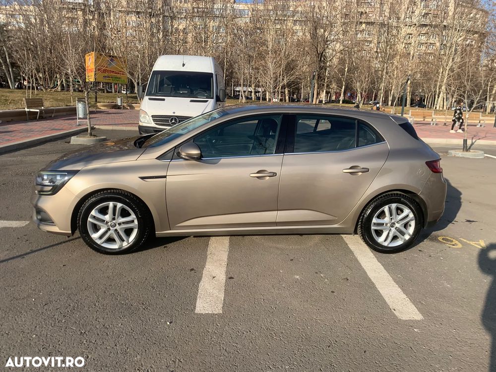 Renault Megane - 2
