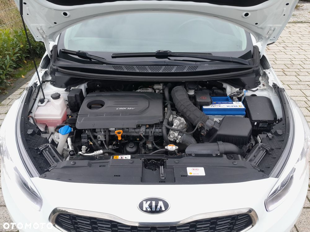 Kia Ceed 1.6 CRDi Spirit - 18
