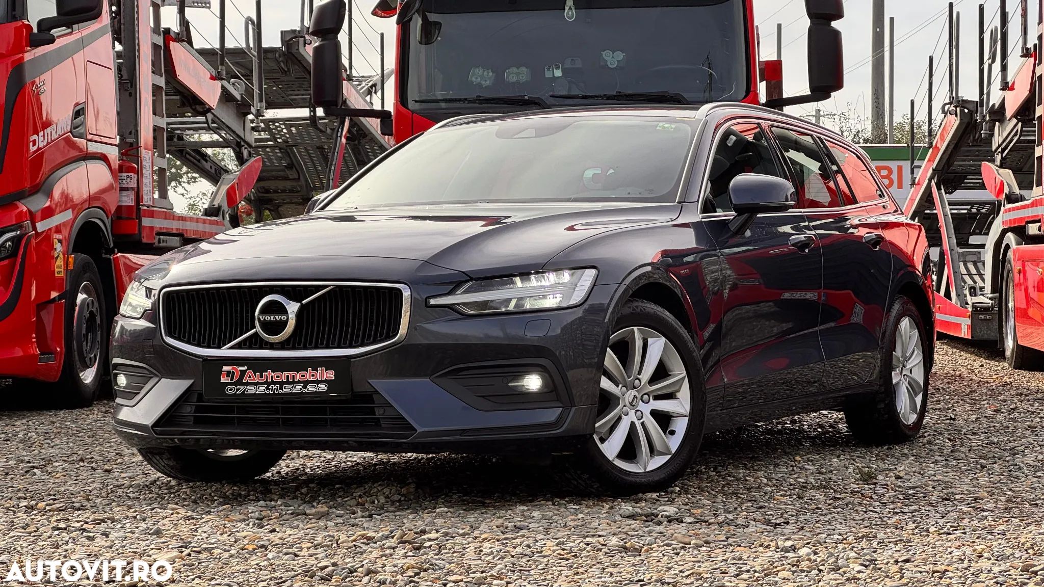 Volvo V60 B4 MHEV AT AWD Ultimate Bright - 1