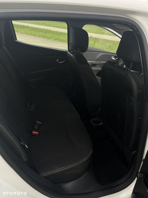 Renault Clio Energy dCi 75 Business - 11