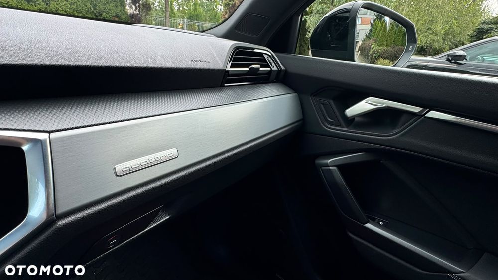 Audi Q3 40 TFSI Quattro S tronic - 12