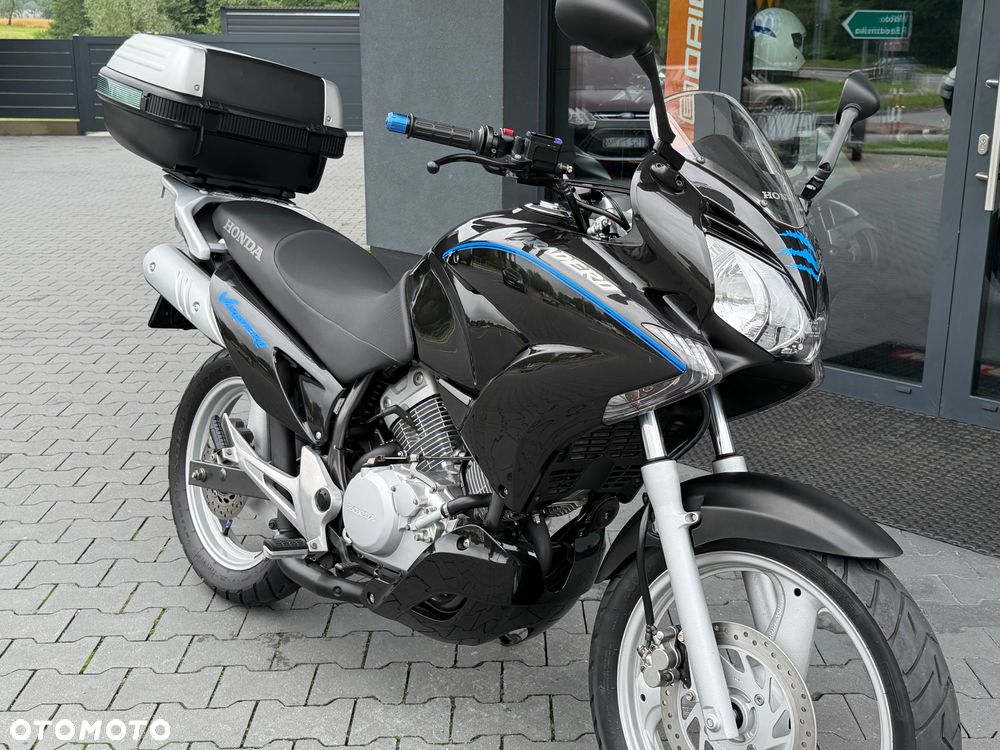 Honda Varadero - 23