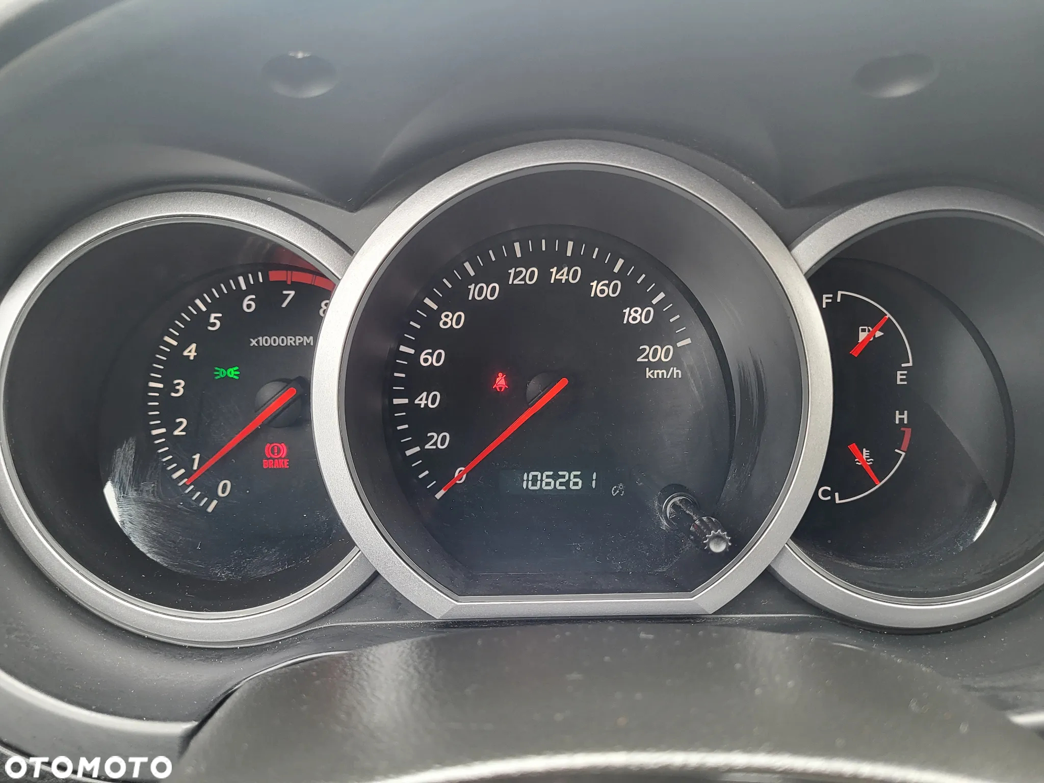 Suzuki Grand Vitara 2.0 - 12