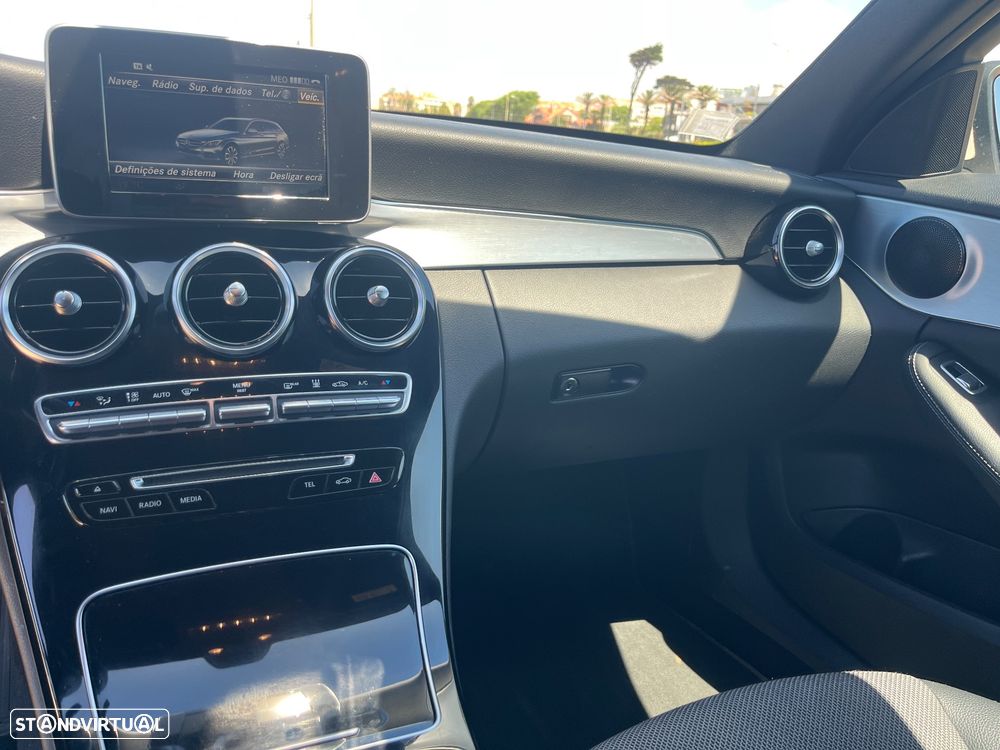 Mercedes-Benz C 350 e - 8