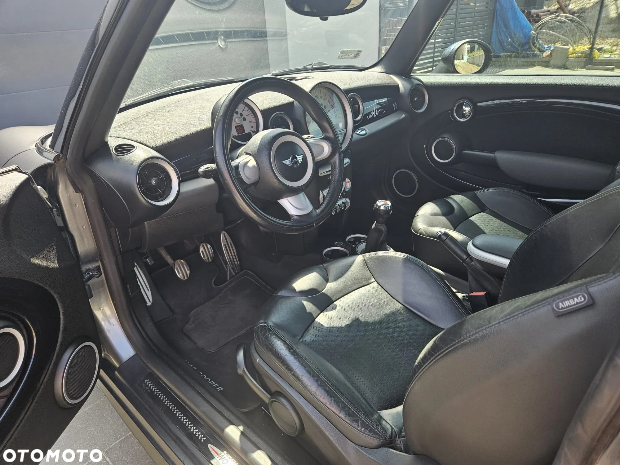 MINI Cooper JCW - 16