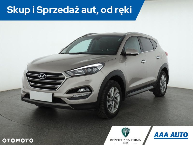 Hyundai Tucson - 2
