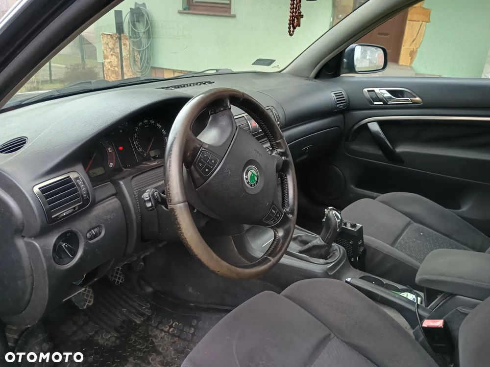 Skoda Superb 1.9 TDI Classic - 4