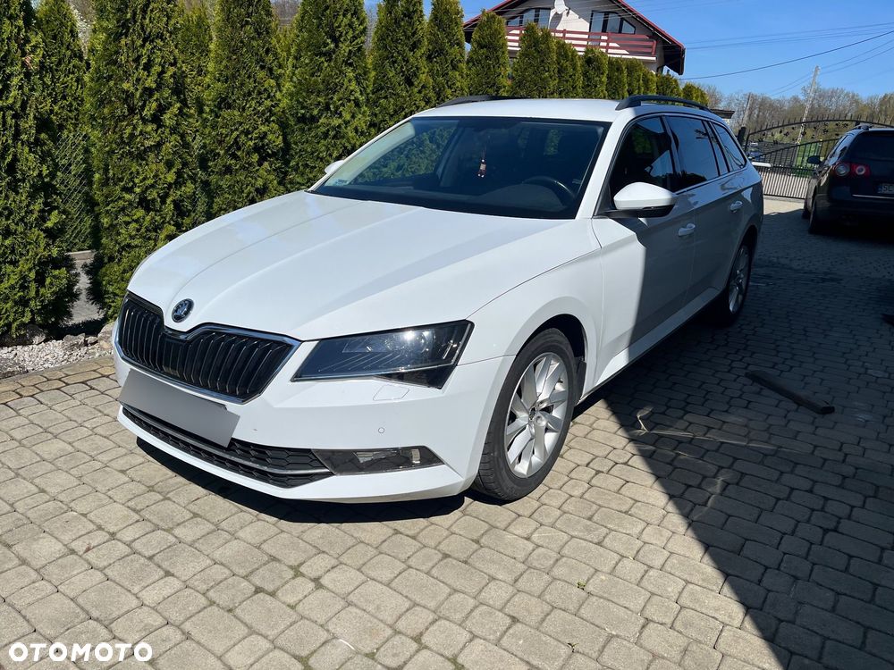 Skoda Superb 1.6 TDI Ambition DSG - 5
