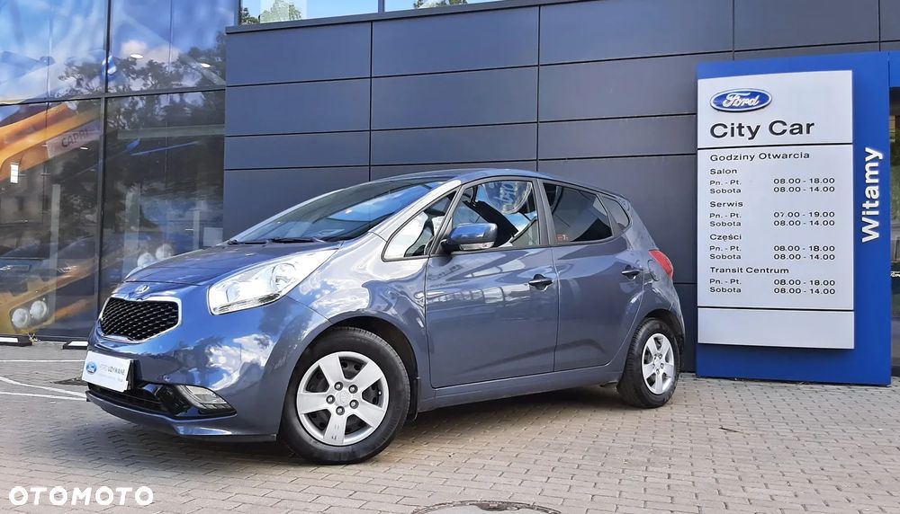 Kia Venga 1.6 L - 12