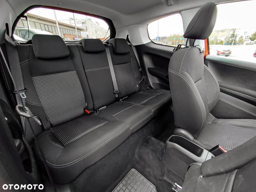 Peugeot 208 1.2 PureTech Allure S&S - 13