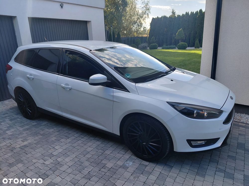 Ford Focus - 10