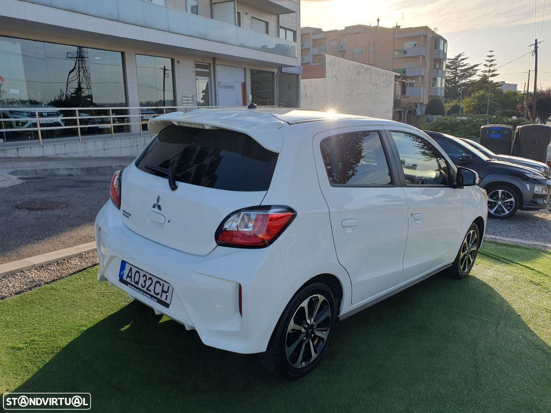 Mitsubishi Space Star 1.2 Intense - 17