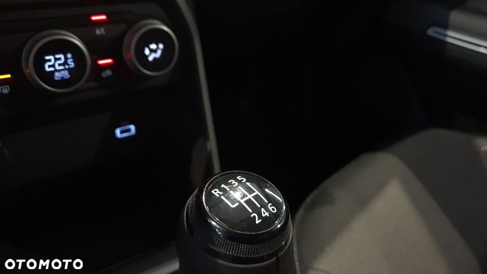 Dacia Jogger 1.0 TCe Extreme 7os - 16