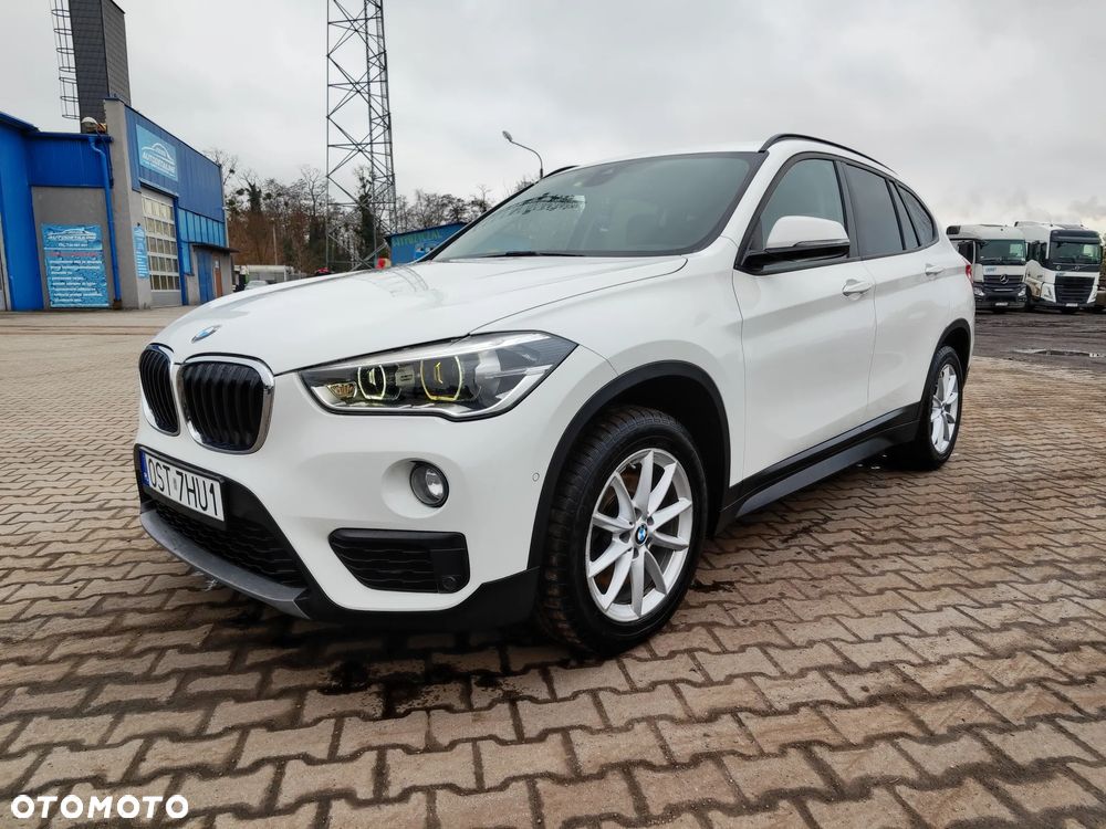 BMW X1 xDrive20d Advantage sport - 3