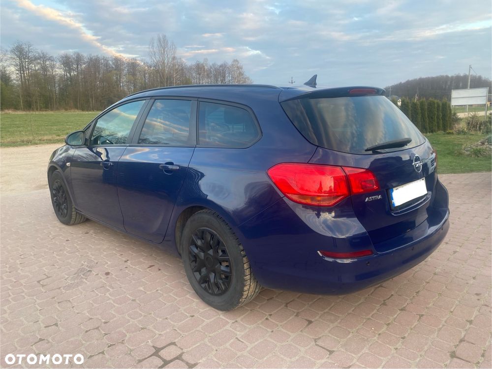 Opel Astra 1.7 CDTI DPF - 6