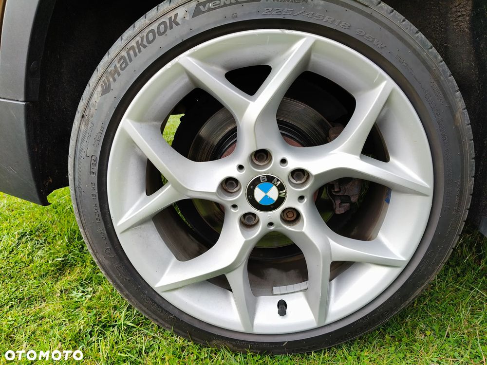 BMW X1 xDrive18d xLine - 16