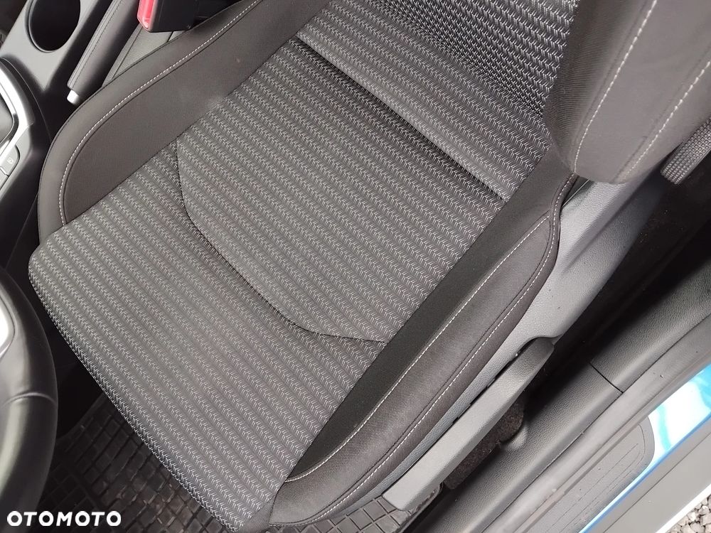 Kia XCeed 1.5 T-GDI M DCT - 24