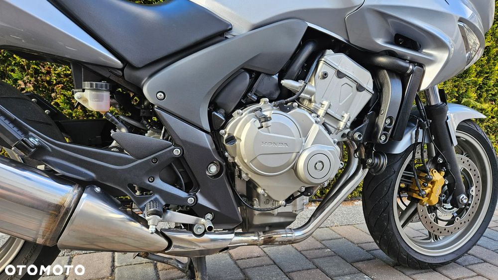 Honda CBF - 17